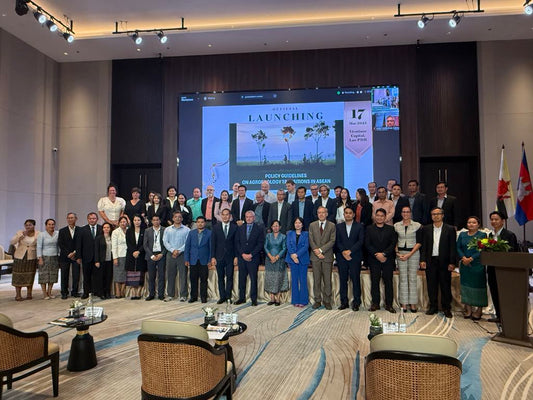 Brewing Change: Monsoon Tea Company at the FIN4GREEN Forum in Lao PDR